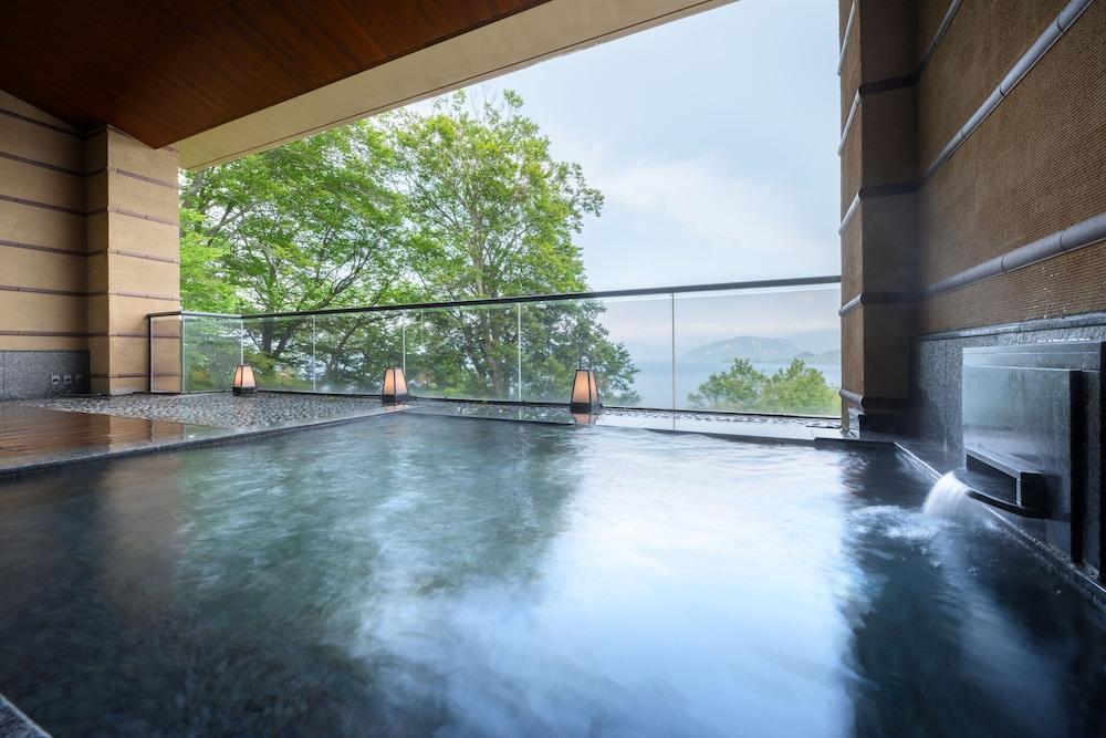 Kosaka Towada Hotel מראה חיצוני תמונה