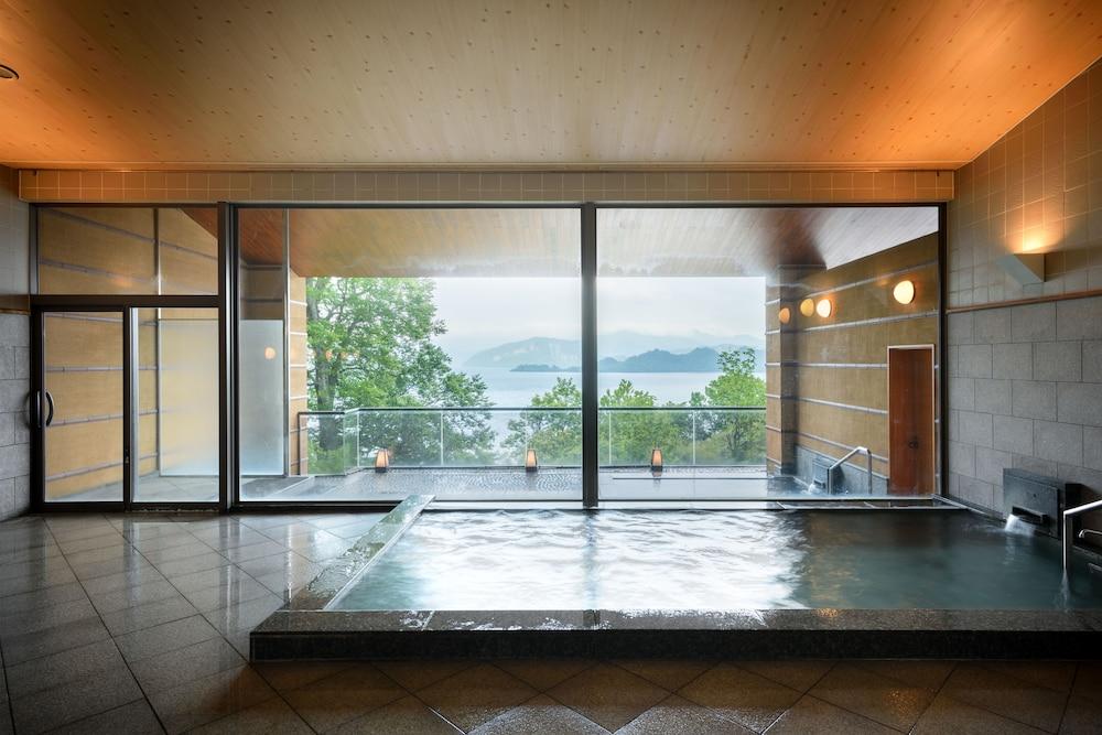 Kosaka Towada Hotel מראה חיצוני תמונה