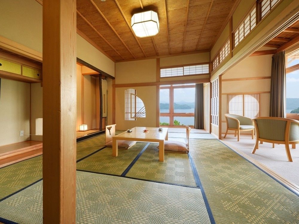 Kosaka Towada Hotel מראה חיצוני תמונה